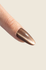Гел лак Cat Eye Silk 14 с копринен ефект „Котешко око" - Image 2