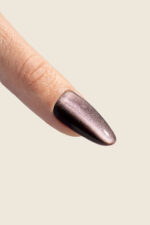 Гел лак Cat Eye Silk 17 с копринен ефект „Котешко око" - Image 3
